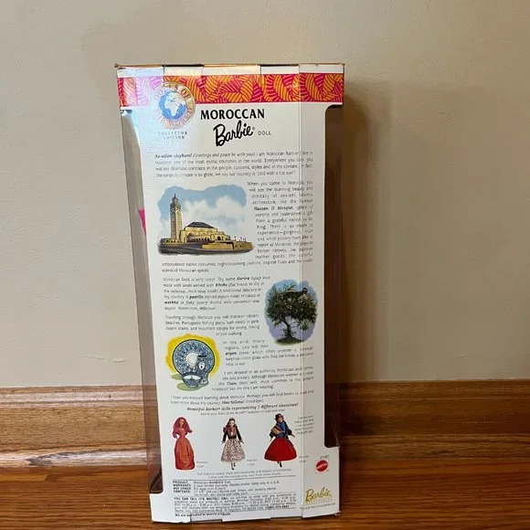 Moroccan Barbie Collector Edition # 21507 - Picture 5 of 8